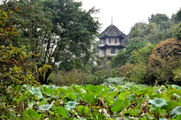 Yilanting-Pavillon im Park der Strohhtte von Du Fu