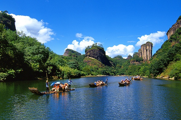 Fluss der Neun Windungen am Wuyishan-Gebirge