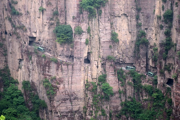 Spektakulre Tunnelstraen im Taihang-Gebirge